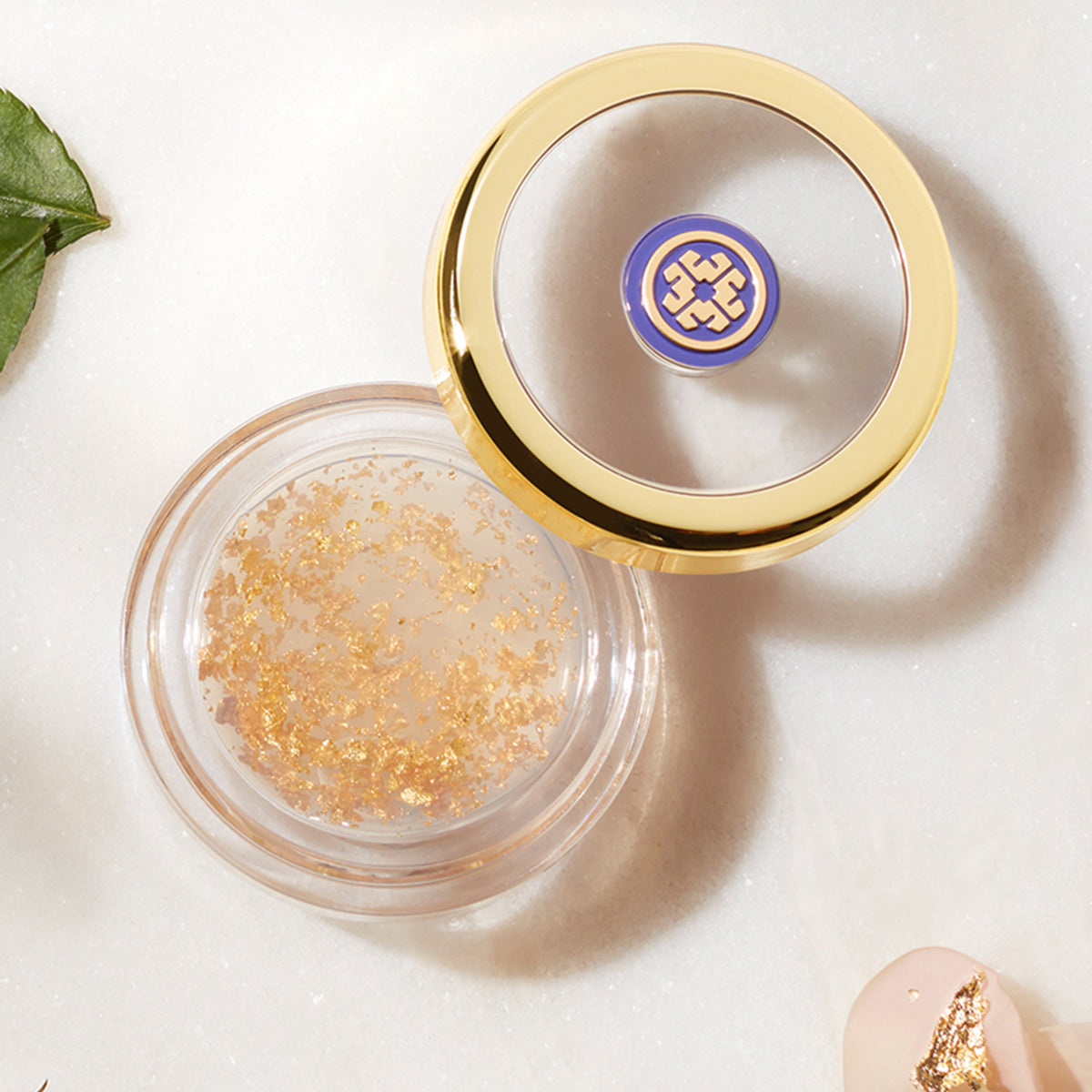 Camellia Gold Spun Lip Balm Lip Balm for Daily Skin Care and Everyday Care