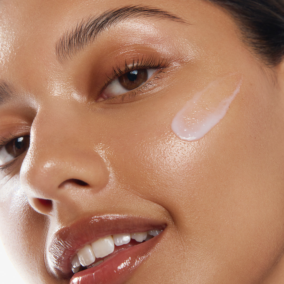 The Dewy Milk Moisturizer Face Moisturizer for Combination to Oily Skin and Moisture Support