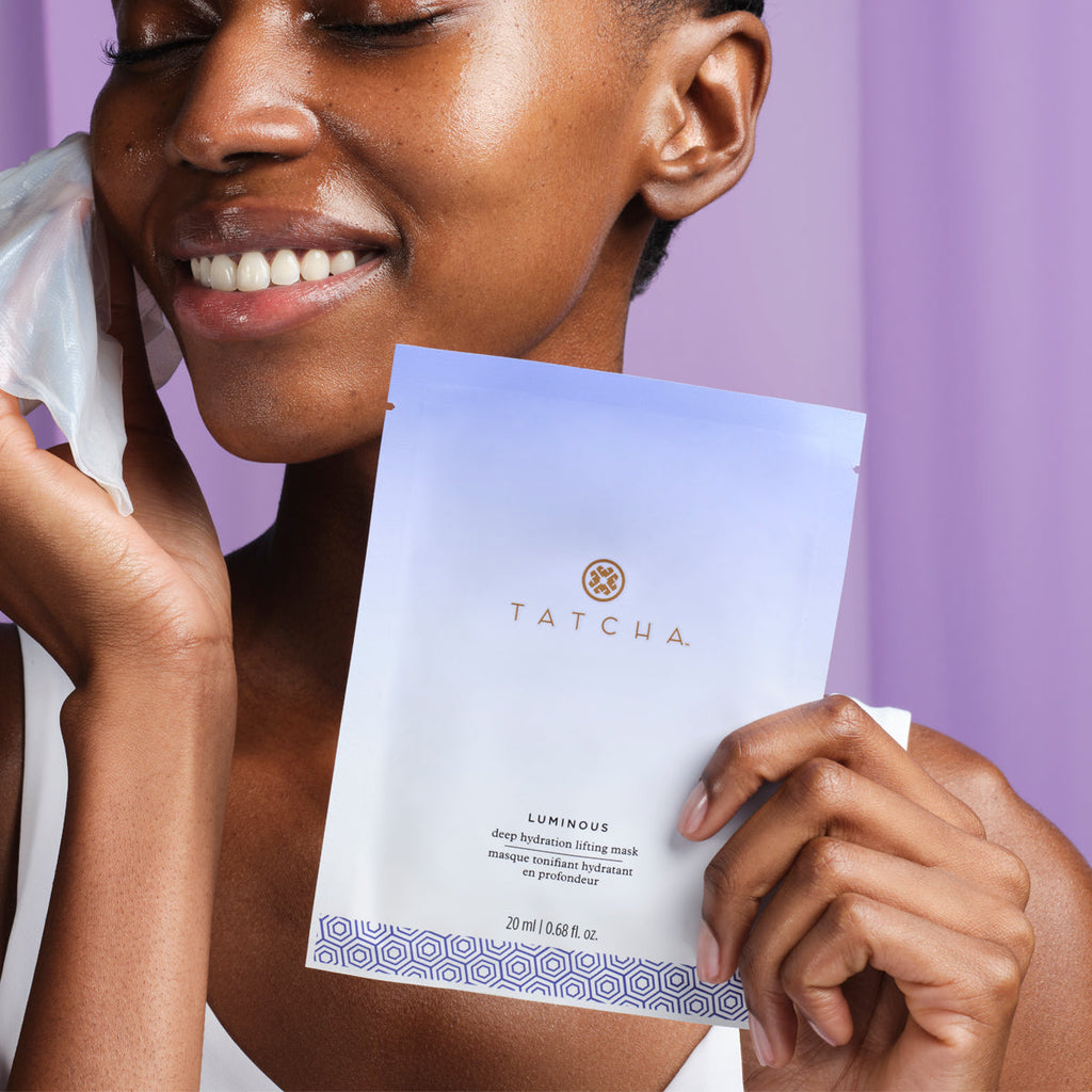Luminous Deep Hydration Lifting Mask Face Mask for Daily Skin Care and Firmer Looking Skin