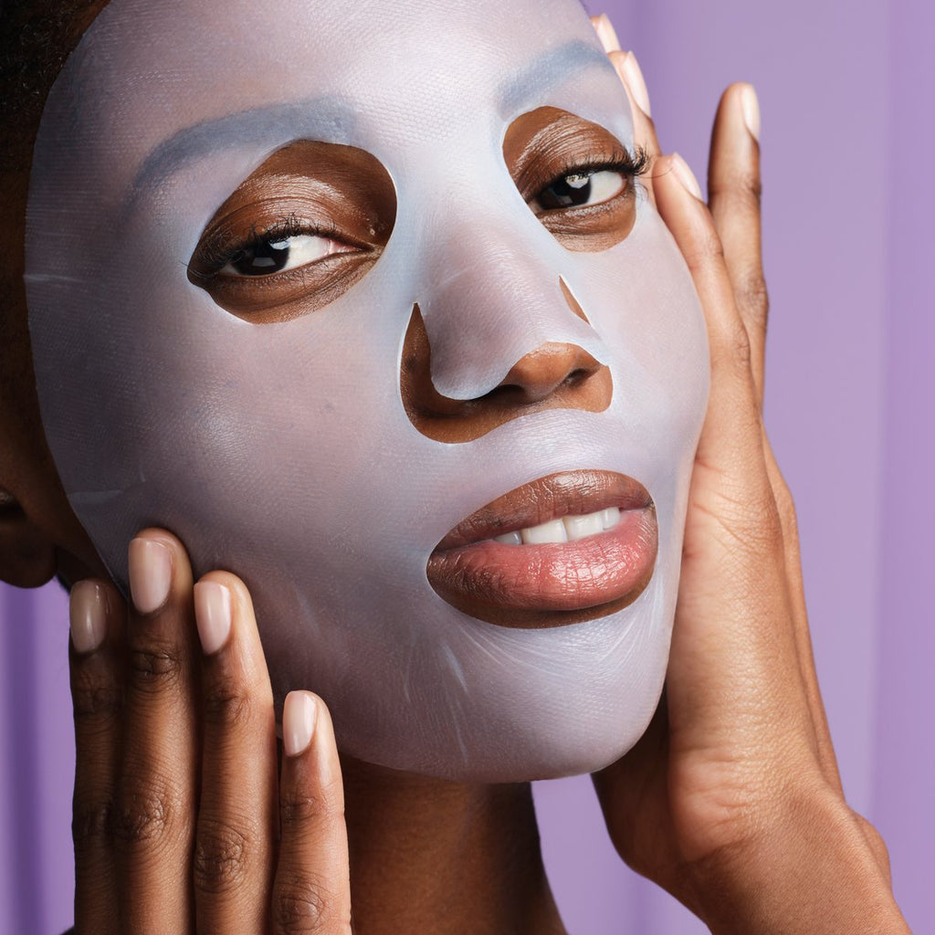 Luminous Deep Hydration Lifting Mask Face Mask for Daily Skin Care and Firmer Looking Skin