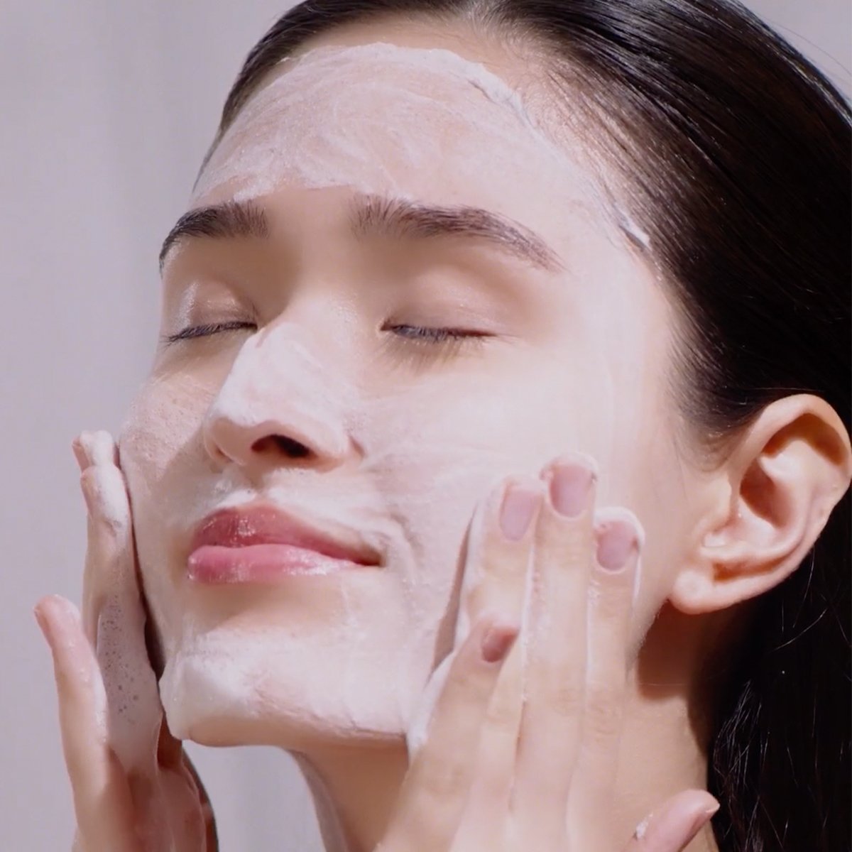 The Rice Polish Classic Facial Polish for Combination to Dry Skin and Radiance Care