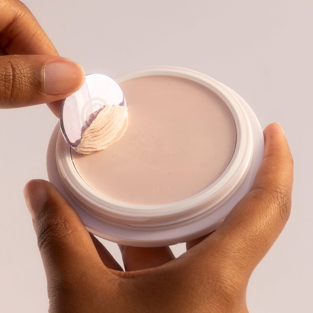 The Silk Canvas Face Primer for Daily Skin Care and Smooth Looking Skin